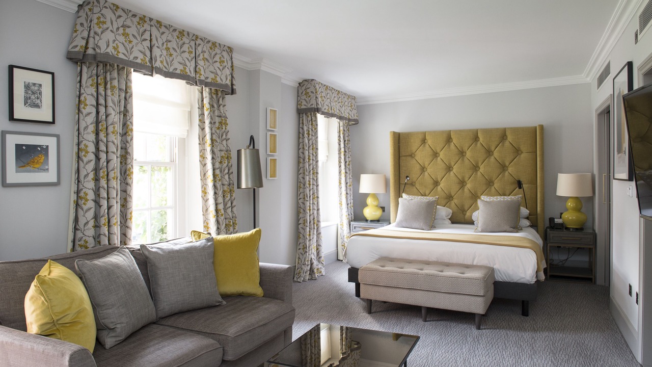 Photo of Livingroom in Farnham