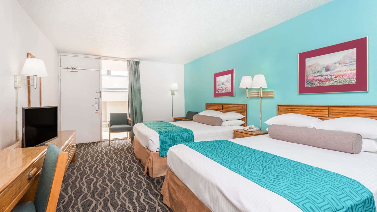 Photo of Bedroom in Commerce