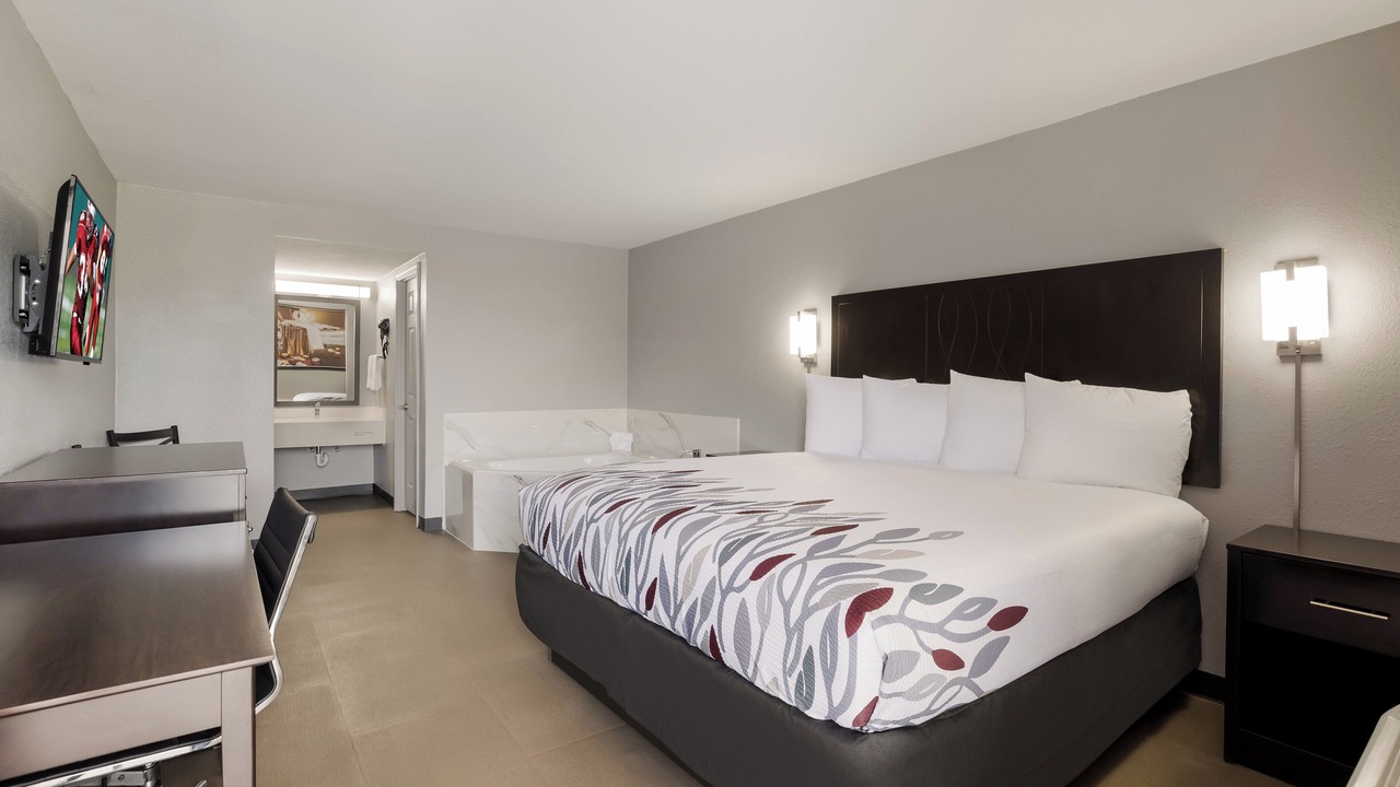 Photo of Bedroom in Alexandria