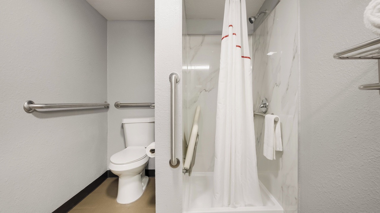 Photo of Bathroom in Alexandria