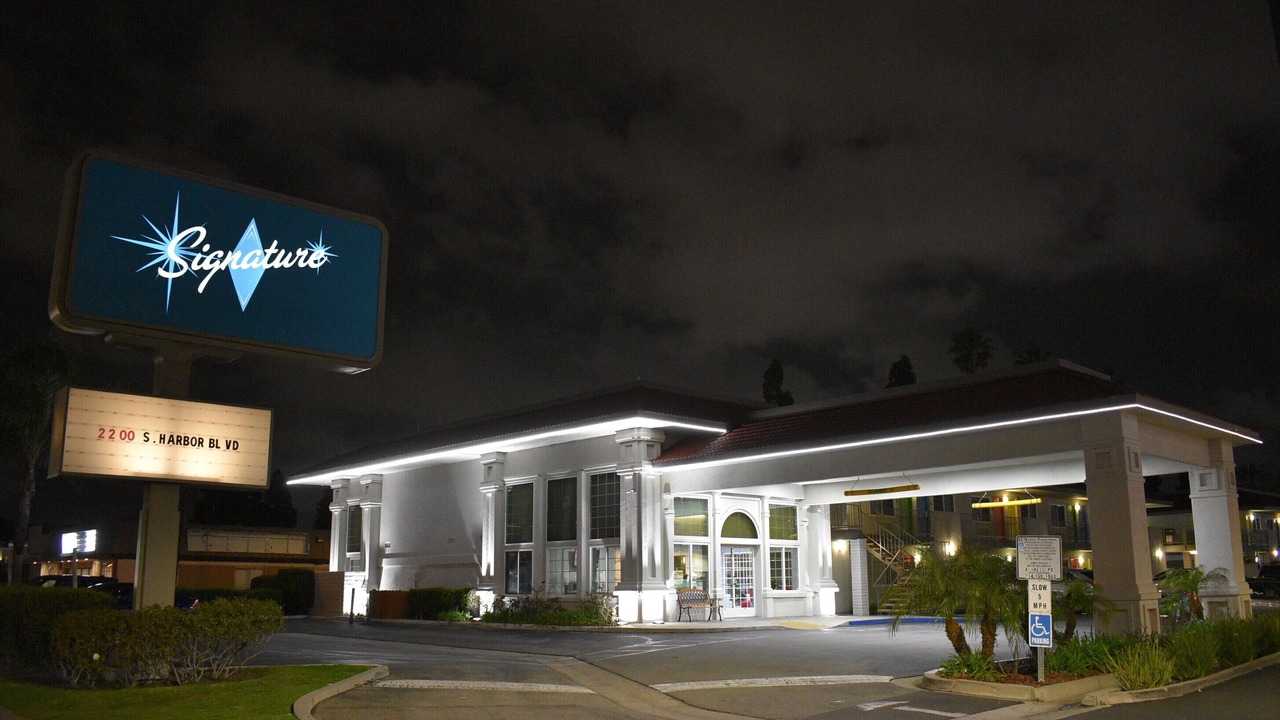 Photo of Outdoor in Anaheim Resort