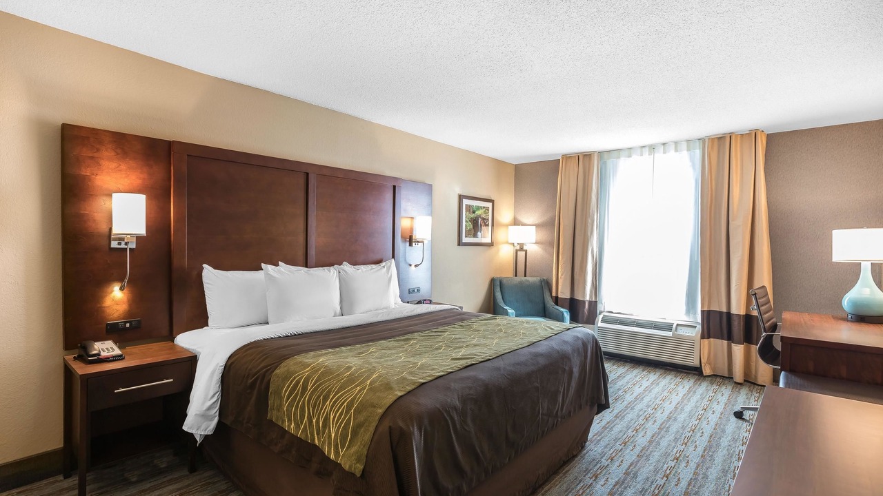 Photo of Bedroom in Bay City