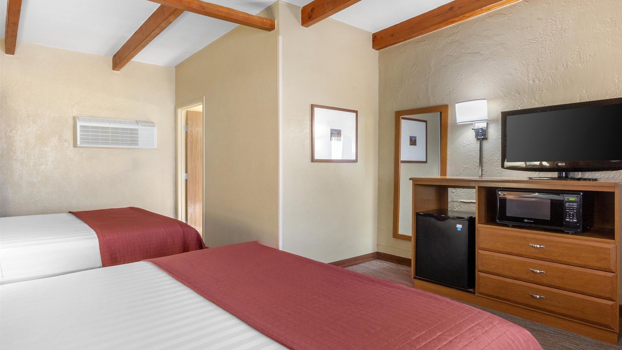Photo of Bedroom in Chinle