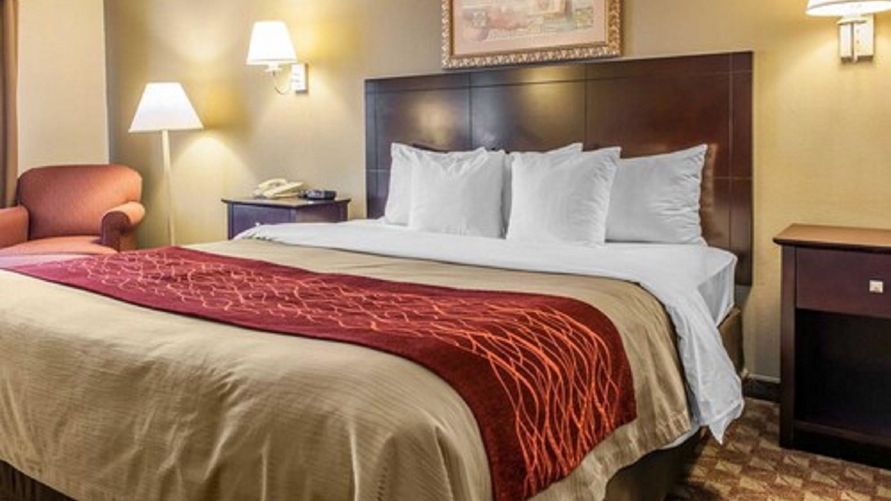 Photo of Bedroom in Defiance