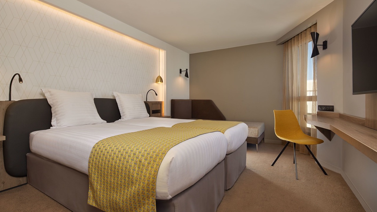 Photo of Bedroom in 16th Arrondissement