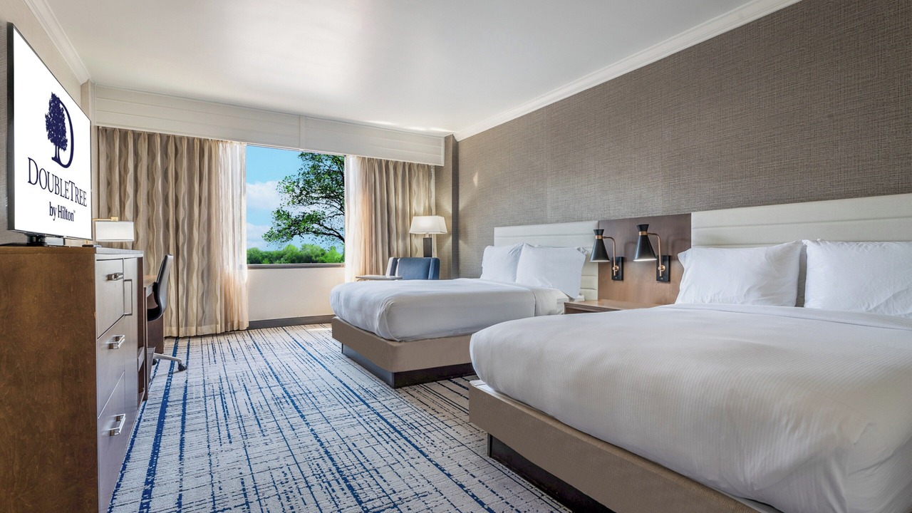 Photo of Bedroom in Executive Park