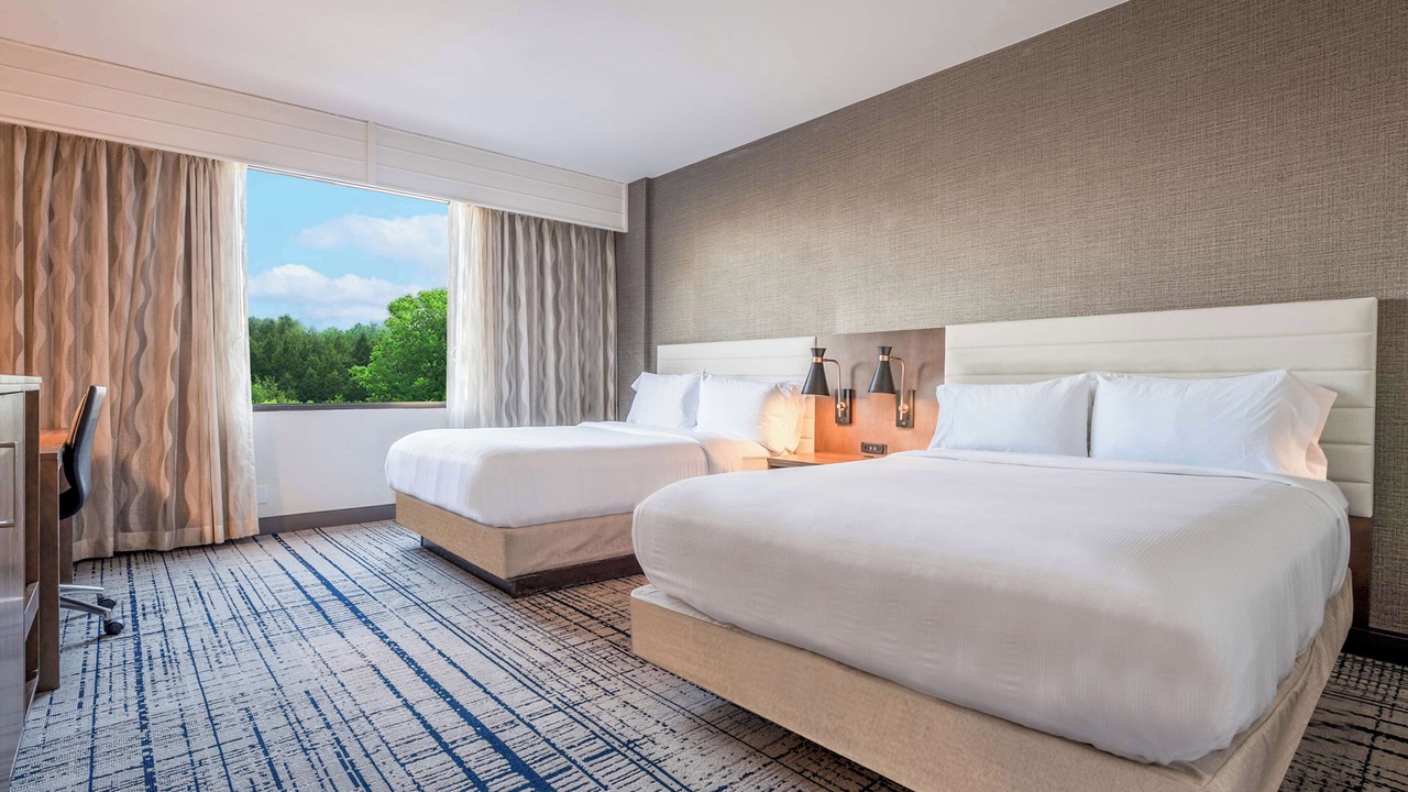 Photo of Bedroom in Executive Park