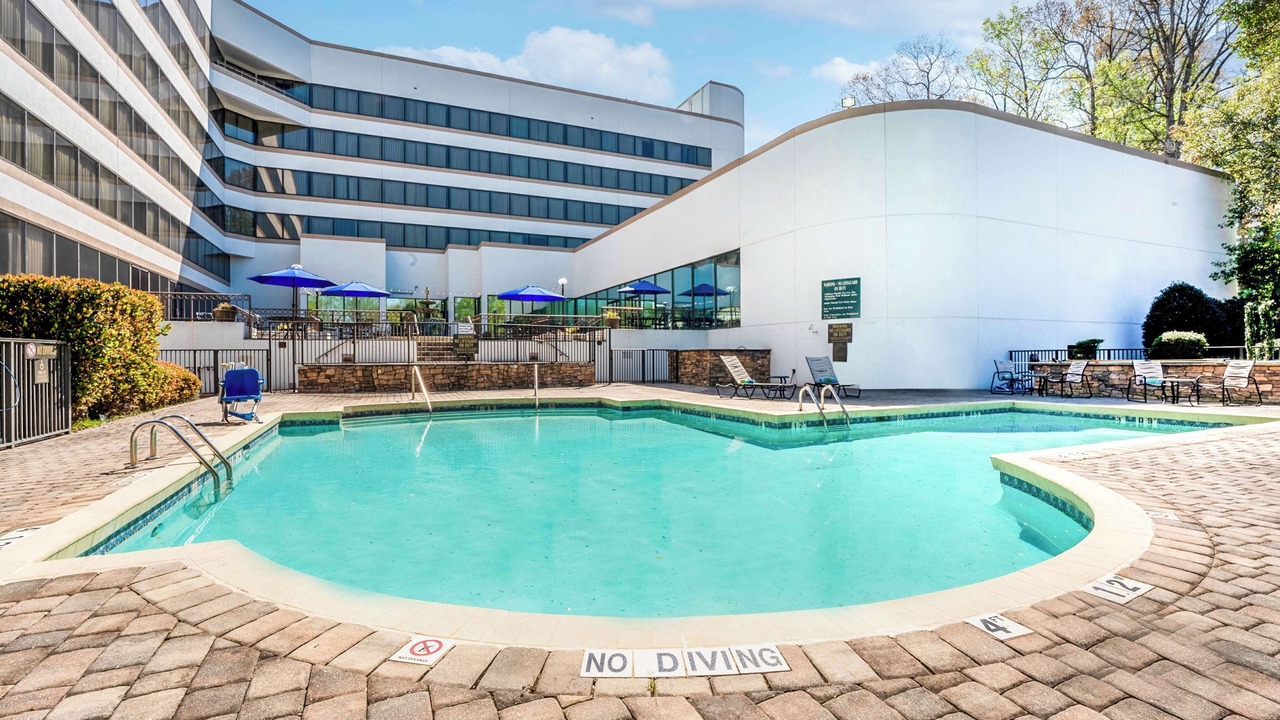 Photo of Outdoor in Executive Park