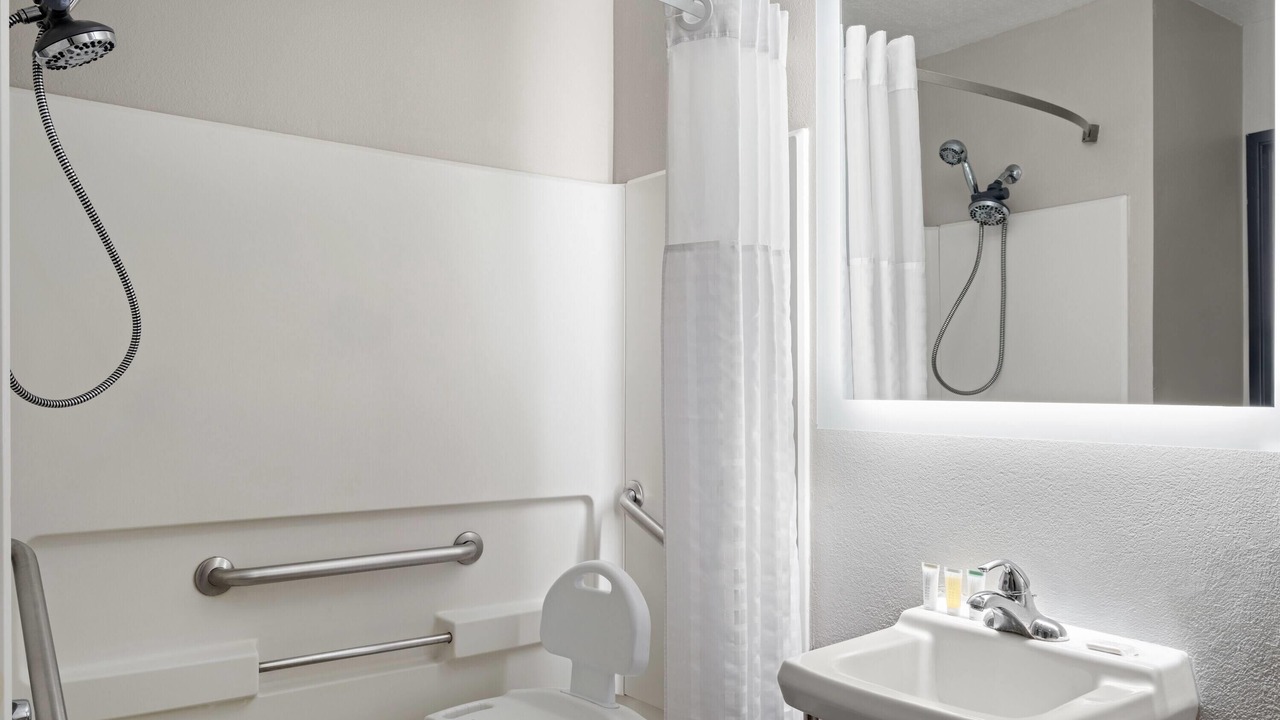 Photo of Bathroom in East Las Vegas