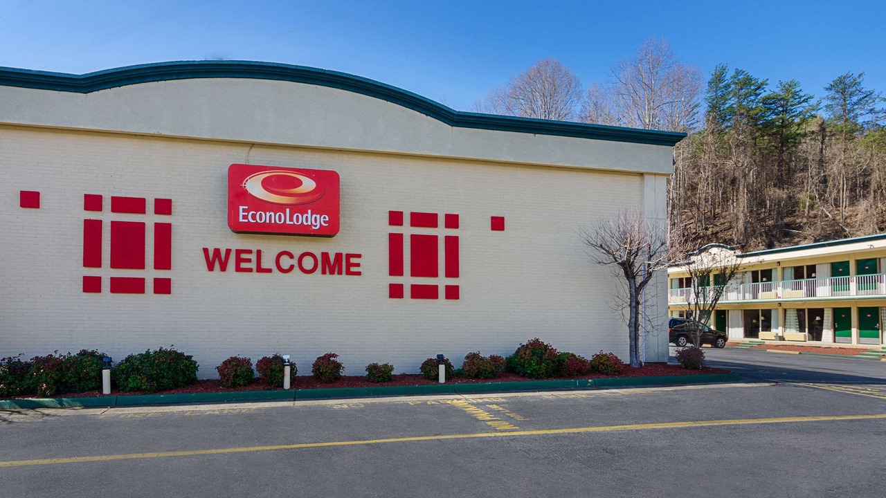 Photo of Outdoor in Martinsville
