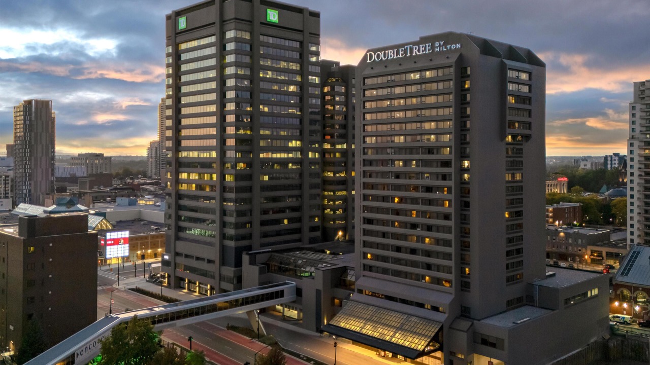 Photo of Outdoor in Downtown London
