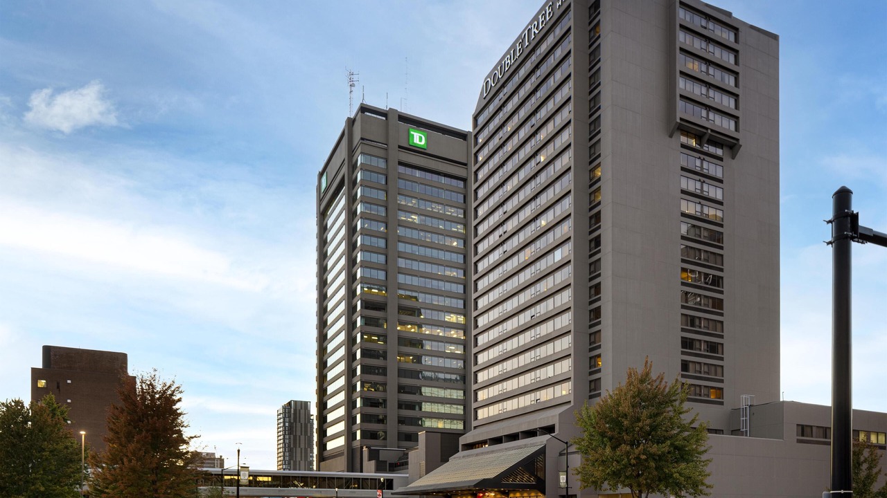 Photo of Outdoor in Downtown London