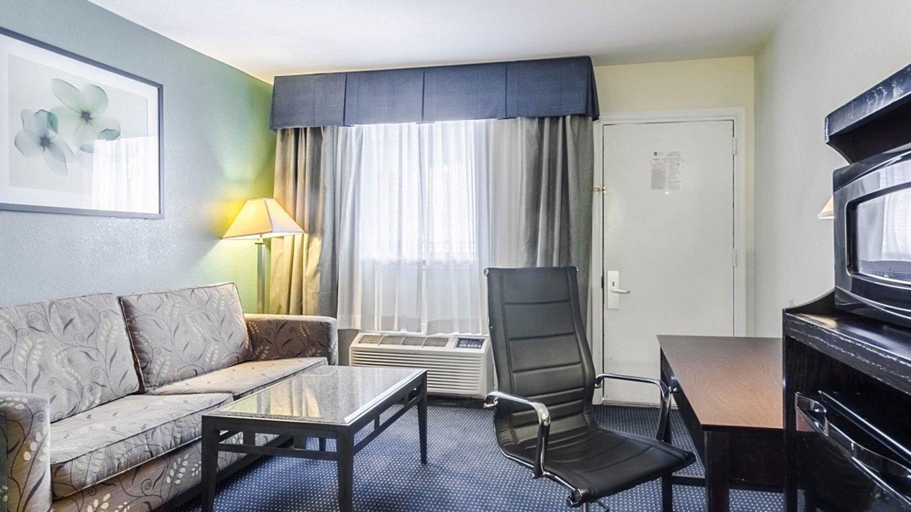 Photo of Bedroom in Williamsburg