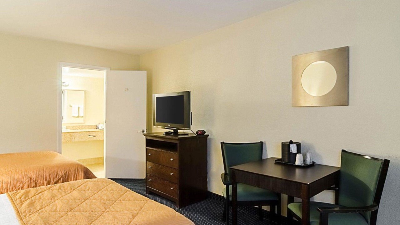 Photo of Bedroom in Williamsburg