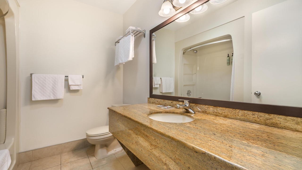 Photo of Bathroom in Smiths Falls