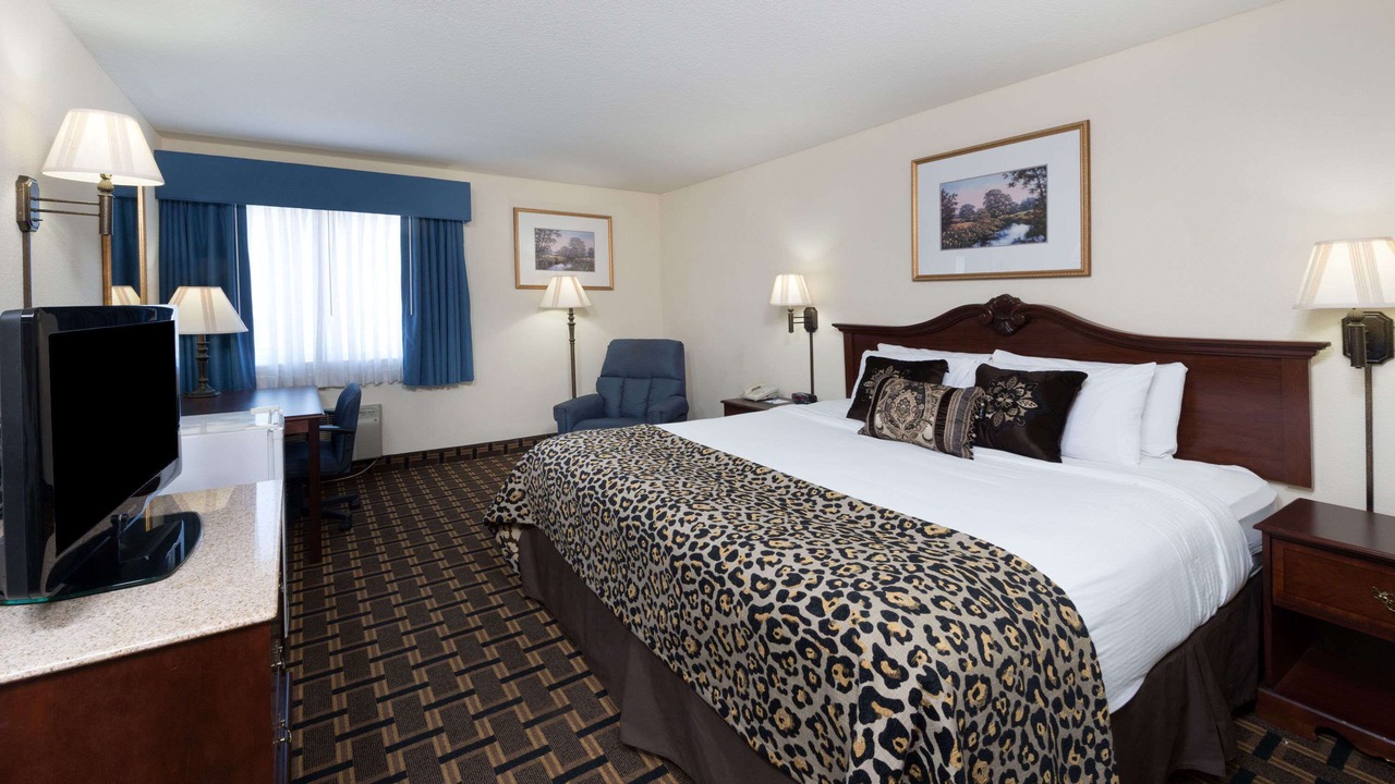Photo of Bedroom in Osage Beach