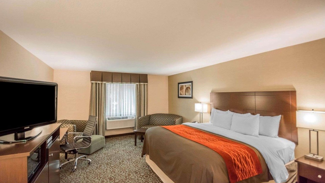 Photo of Bedroom in Corning