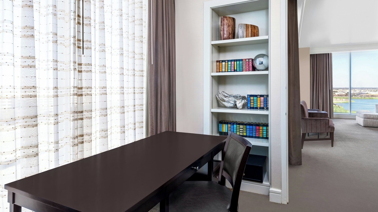 Photo of Bedroom in Farmers Branch