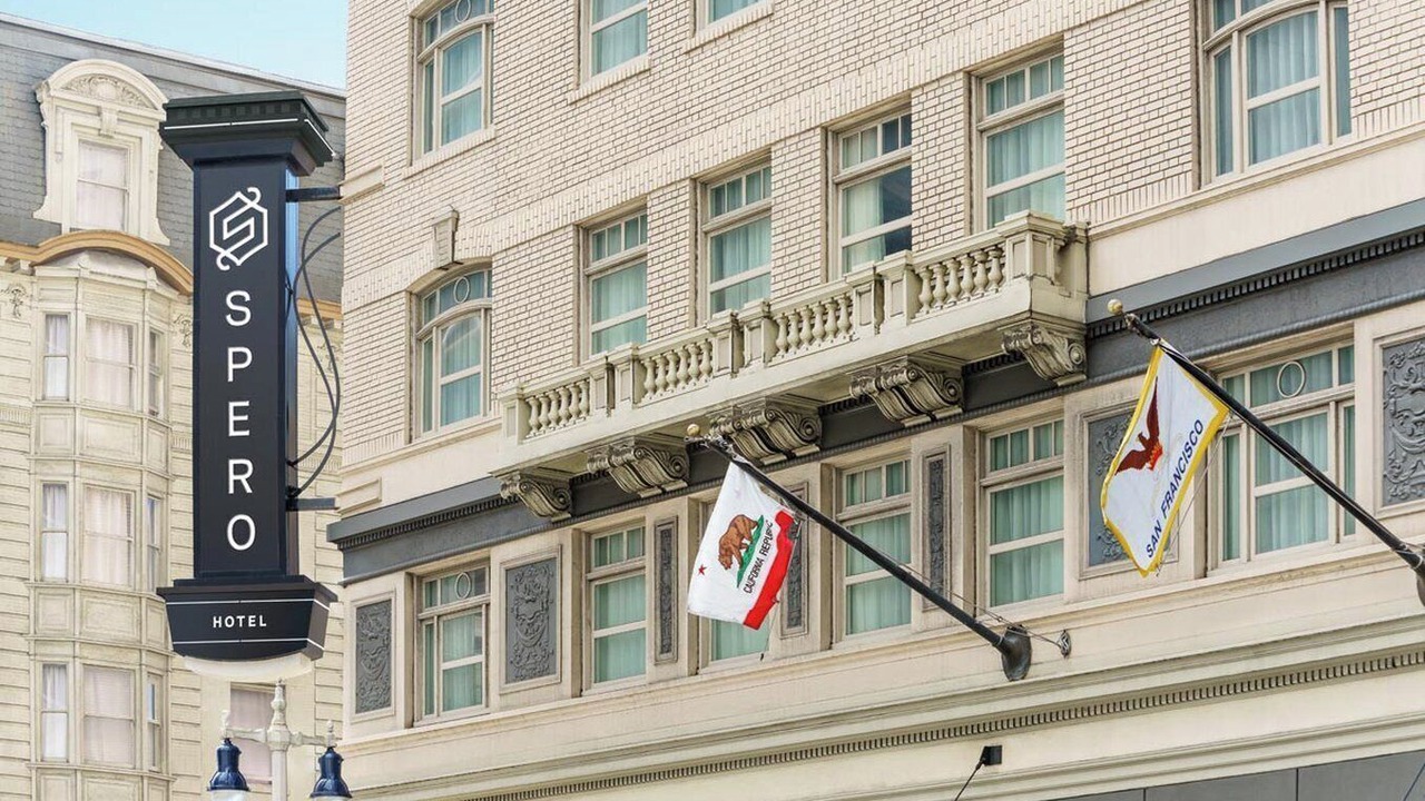 Photo of Outdoor in Theater District