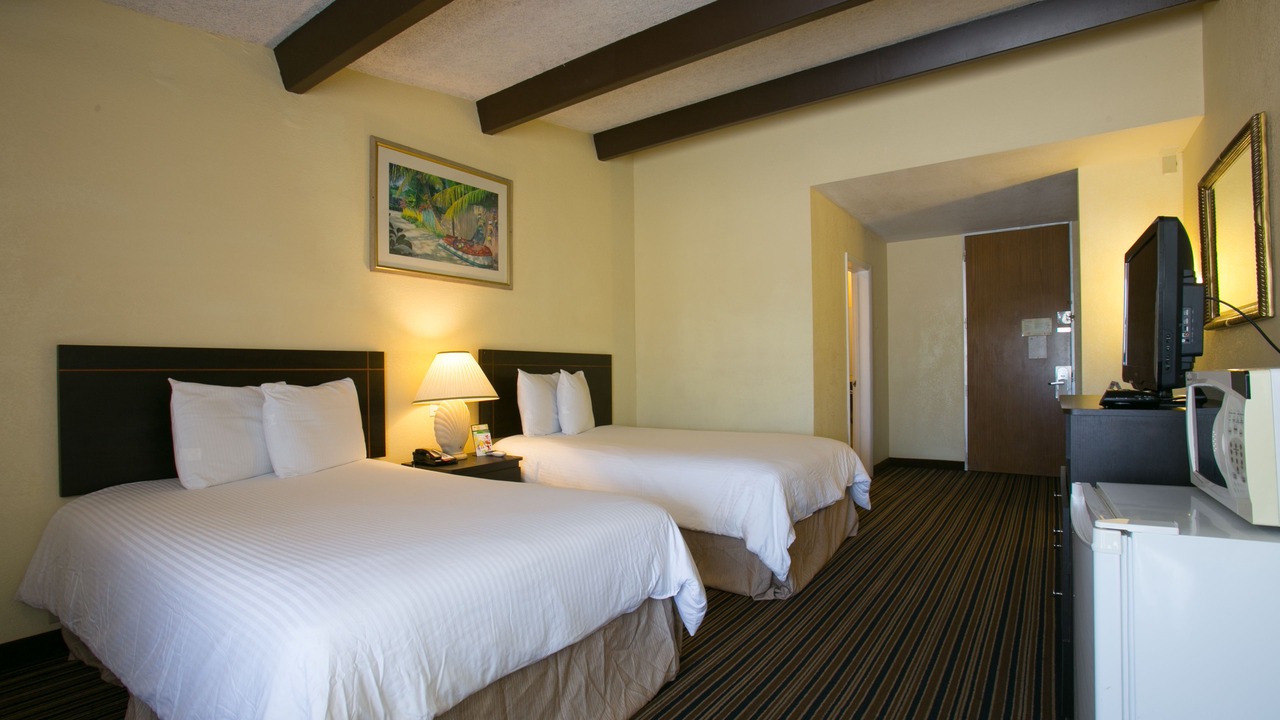 Photo of Bedroom in North Central Hollywood