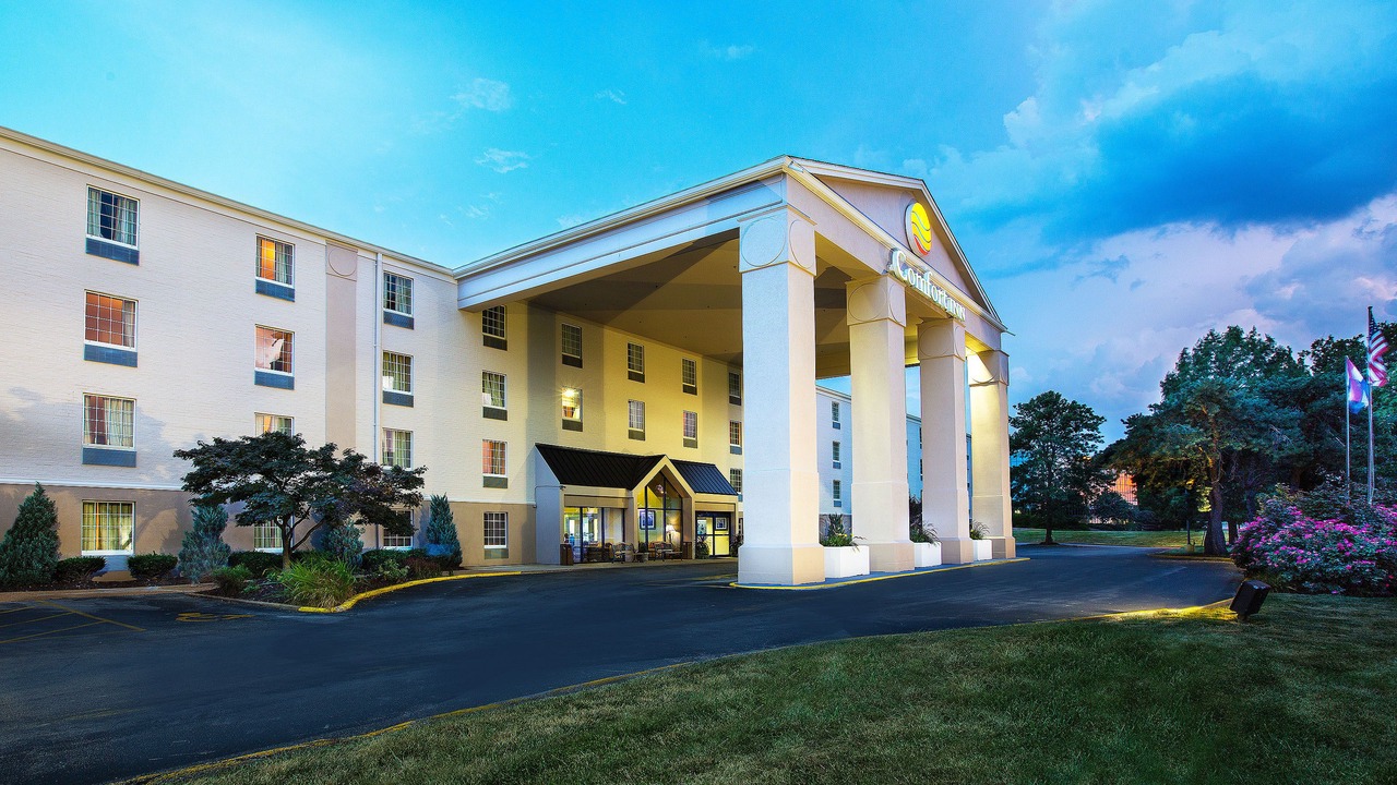 Photo of Outdoor in Maryland Heights