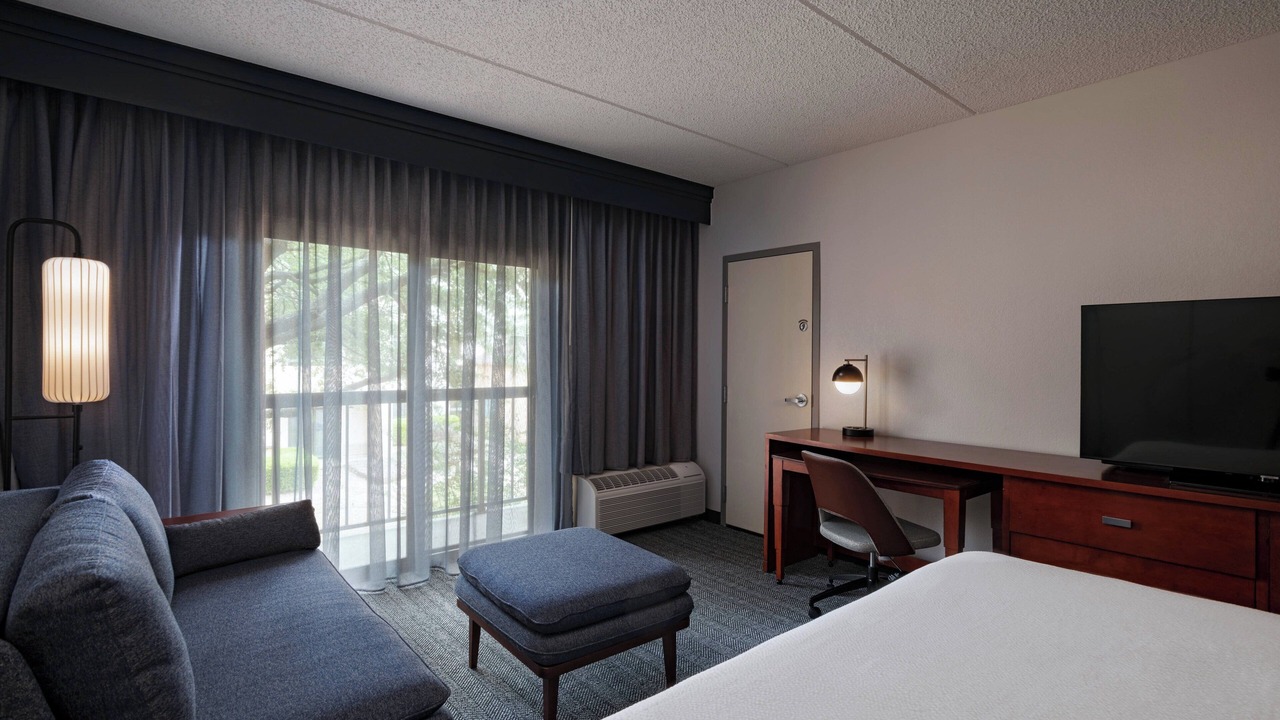 Photo of Bedroom in Medical Center District