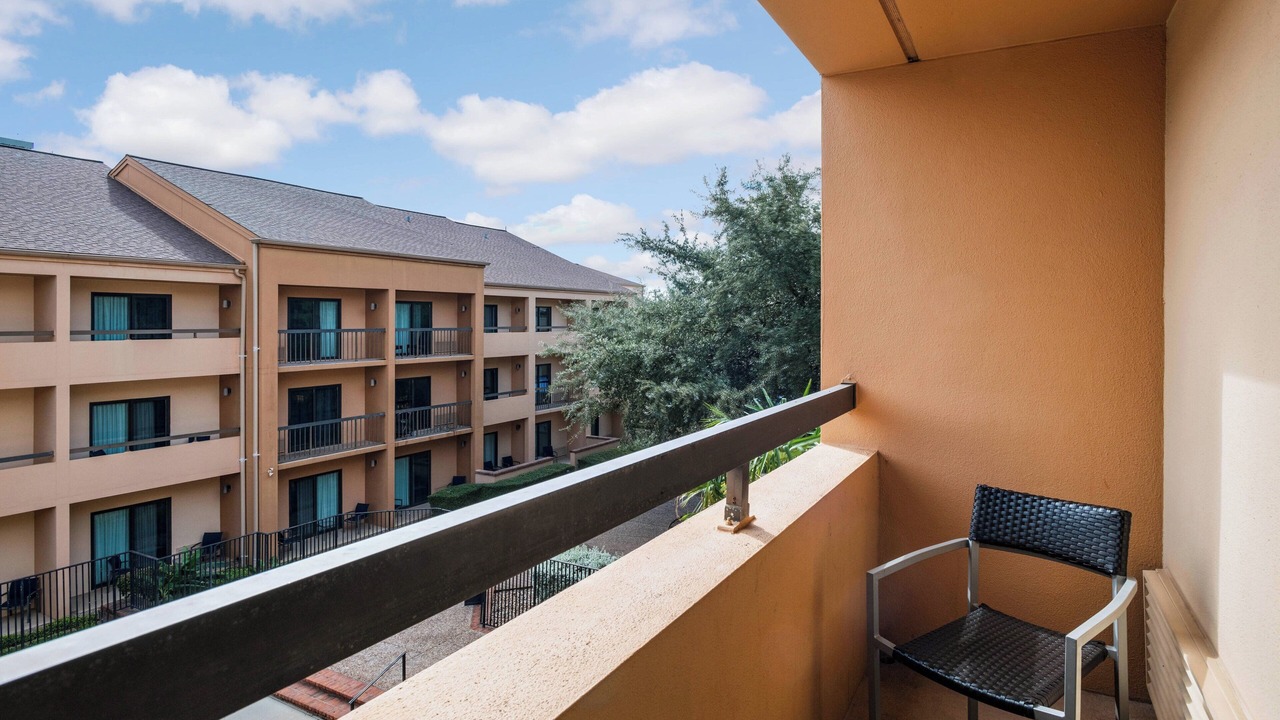 Photo of Patio Balcony in Medical Center District