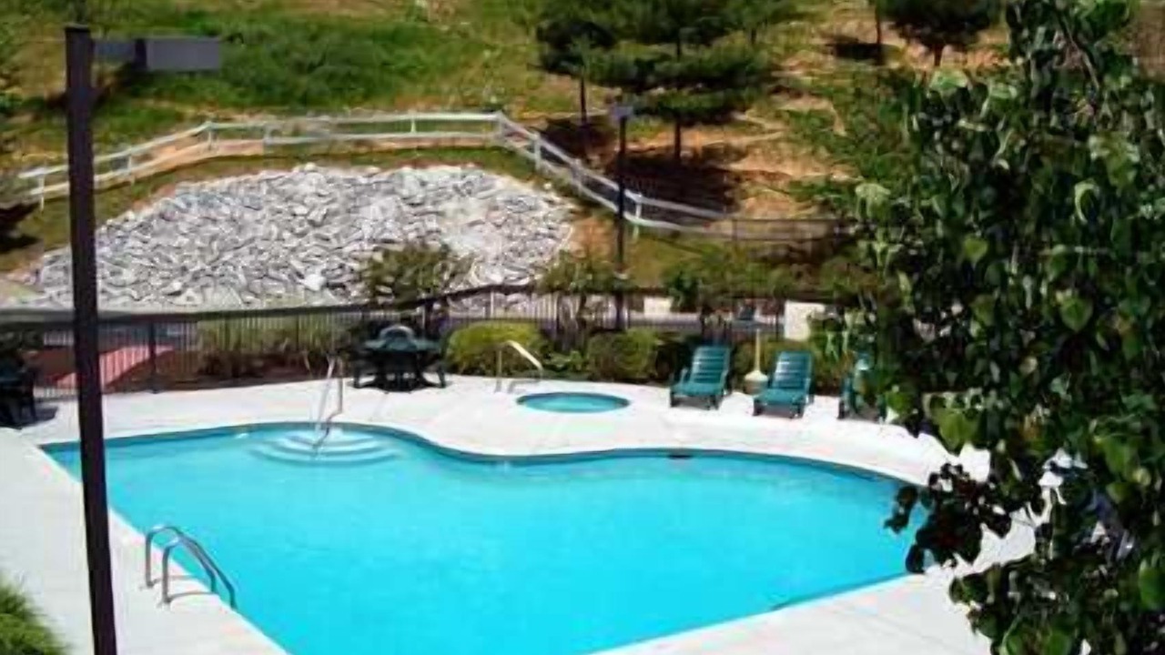 Photo of Outdoor in Caryville