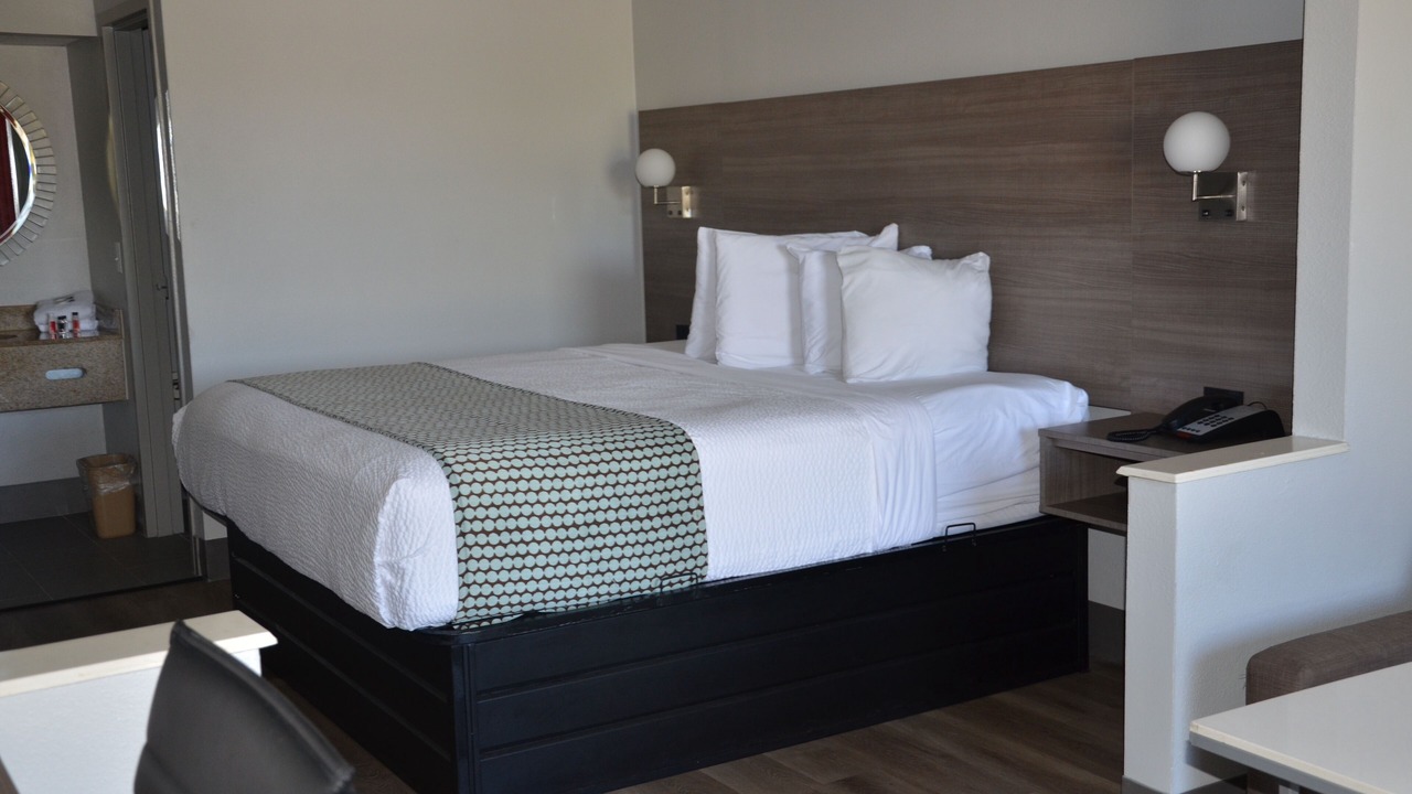 Photo of Bedroom in Covington