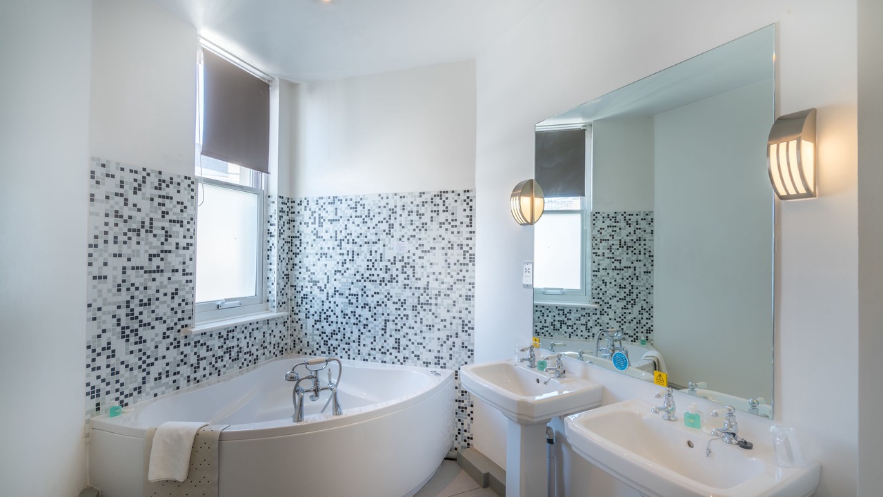 Photo of Bathroom in Seafront