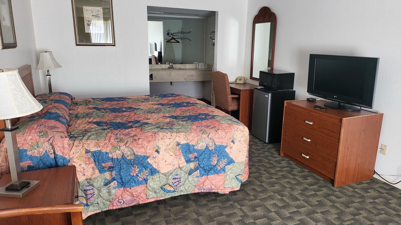 Photo of Bedroom in Sallisaw