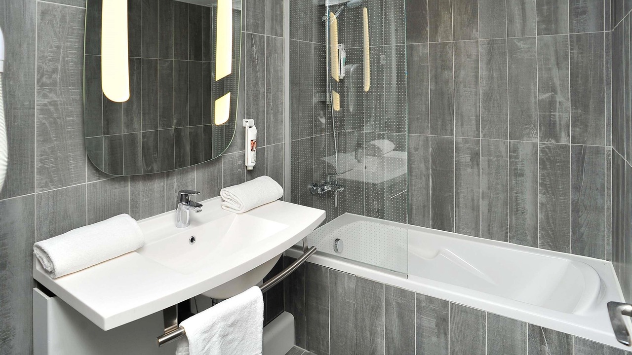 Photo of Bedroom in Saint Michel - Mairie