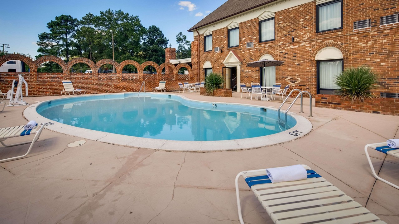 Photo of Outdoor in North Chesterfield