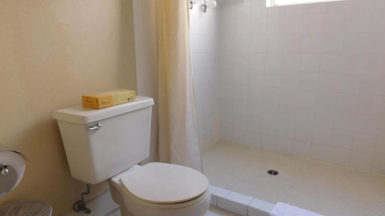 Photo of Bathroom in Downtown Oakland