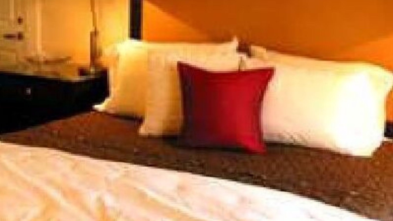 Photo of Bedroom in Downtown Oakland