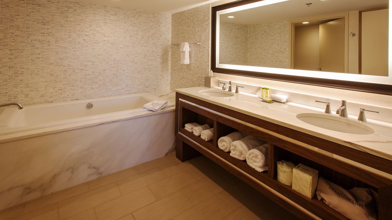 Photo of Bathroom in Green Tree