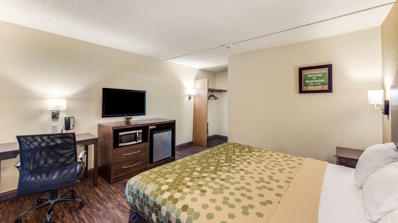 Photo of Bedroom in Binghamton