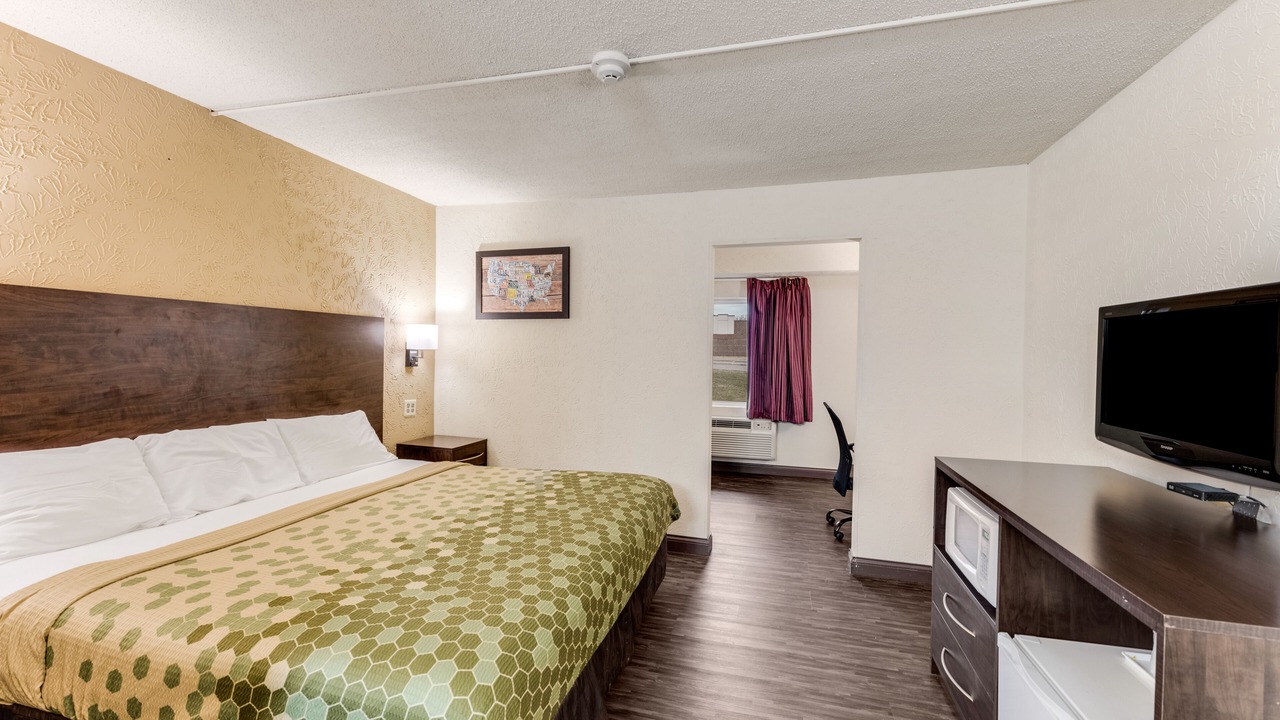 Photo of Bedroom in Binghamton