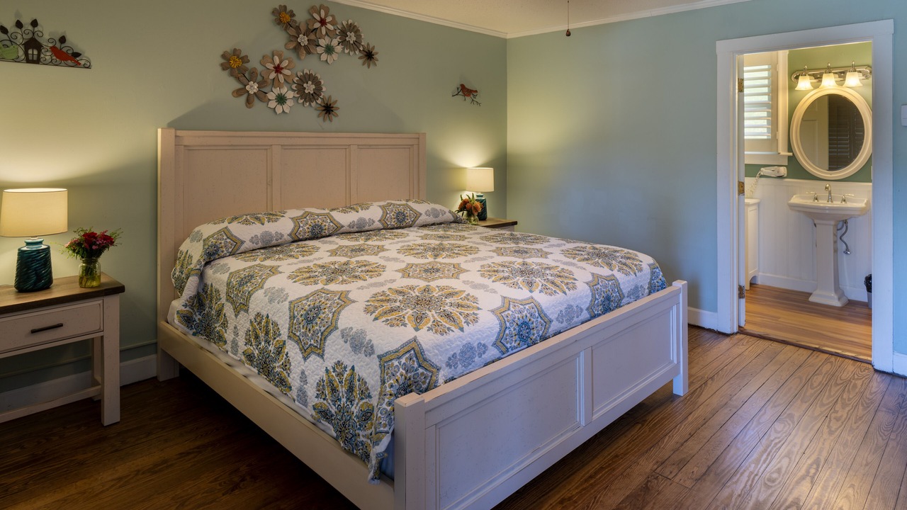 Photo of Bedroom in Mountain Lake