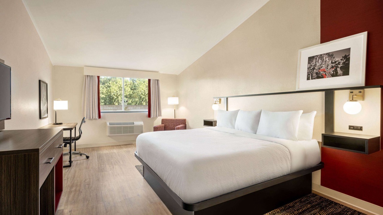 Photo of Bedroom in Fullerton