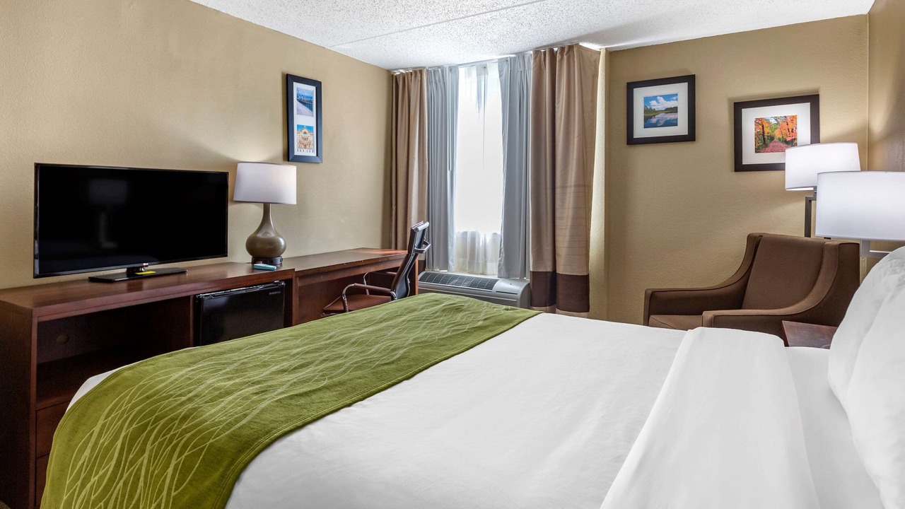 Photo of Bedroom in Edison