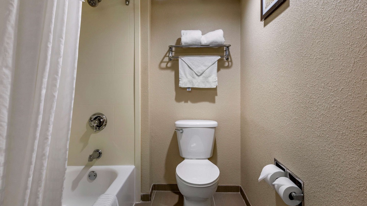 Photo of Others in Edison