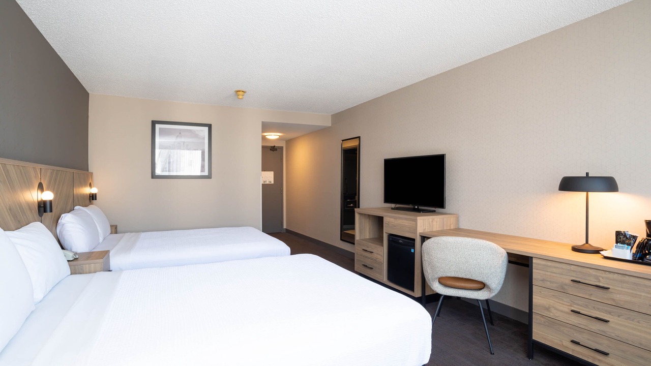 Photo of Bedroom in Longueuil