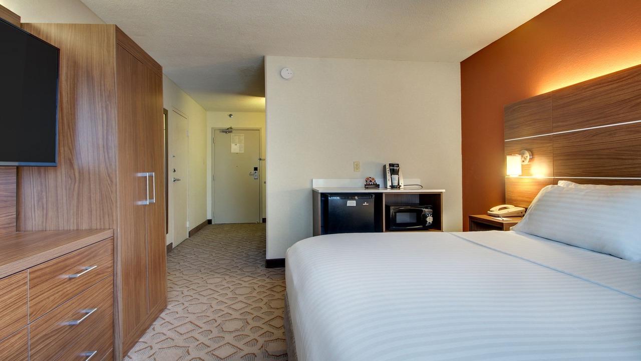 Photo of Bedroom in Poughkeepsie