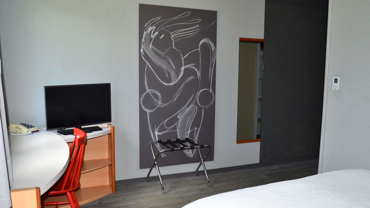 Photo of Bedroom in Egletons