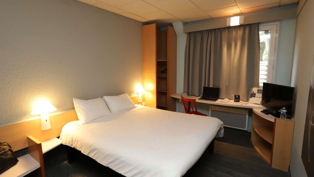 Photo of Bedroom in Egletons