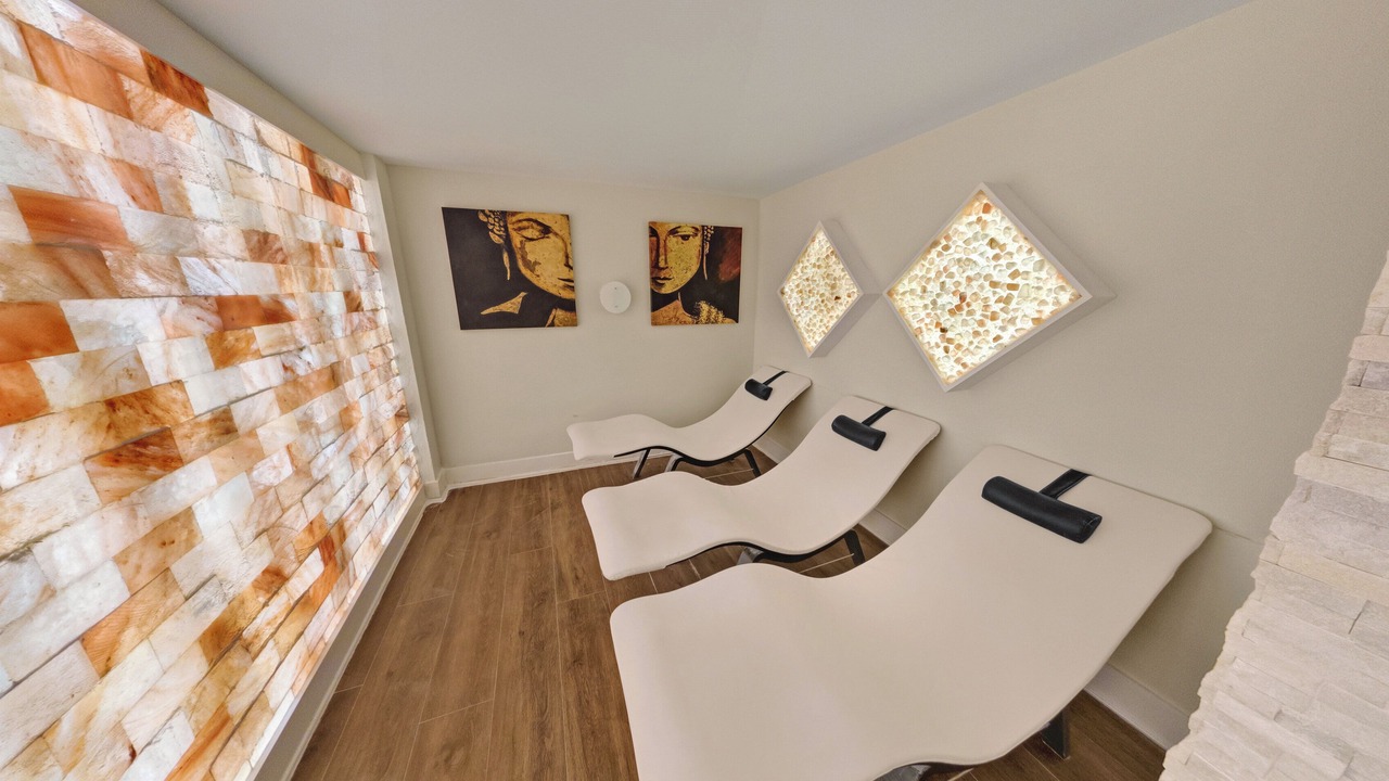 Photo of Bedroom in Central Beach