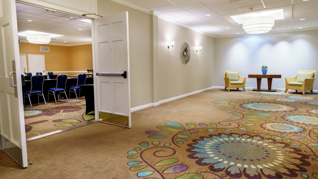 Photo of Others in Teaticket