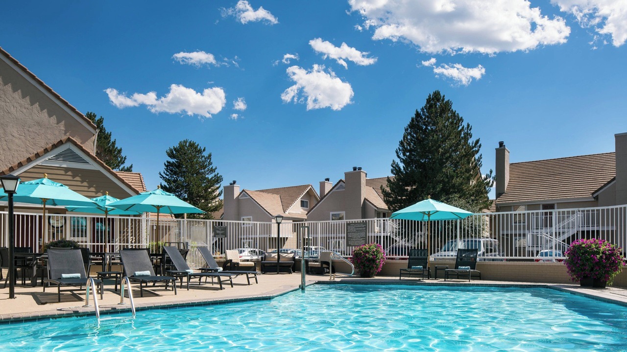 Photo of Outdoor in Glenwood Grove - North Iris