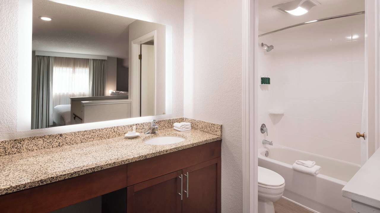 Photo of Bathroom in Glenwood Grove - North Iris